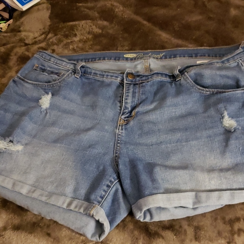 Plus size women's boyfriend shorts